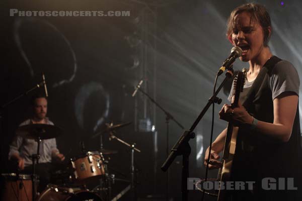 SCOUT NIBLETT - 2013-06-08 - PARIS - Point Ephemere - Emma Louise Niblett